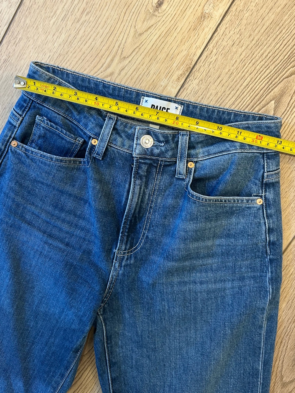 PAIGE Leenah jeans size 25 - Picture 9 of 13